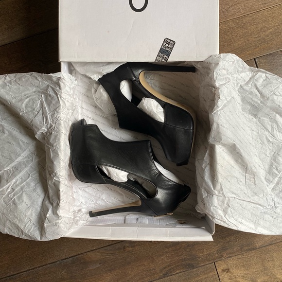 ALDO Gladiola Platform Heels. Size 7.5 (EU 38). Black. - Picture 13 of 13